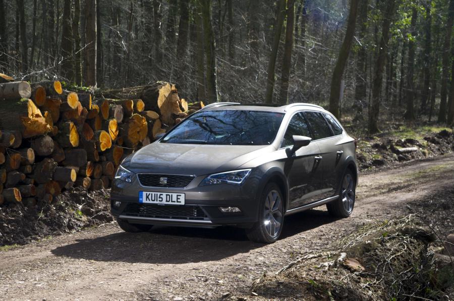  Seat Leon X-Perience 4Drive 2015 года  (UK) (фото 20 из 30)